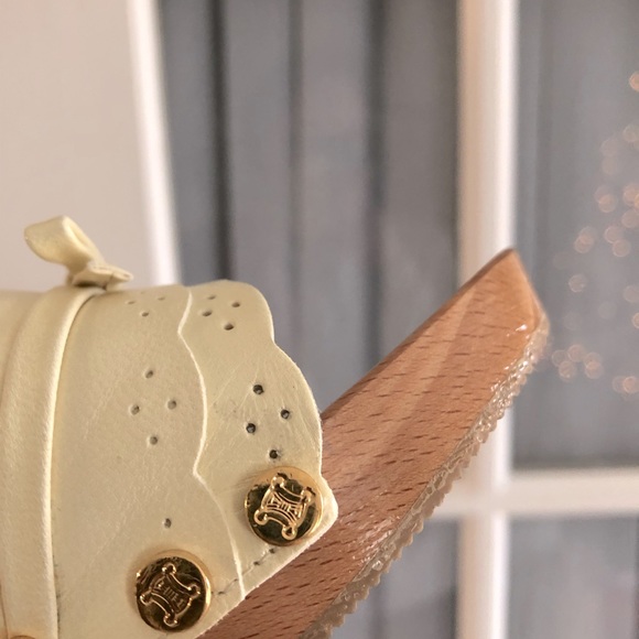 CELINE Ivory/Cream Wooden Heels with Bow - Picture 7 of 15
